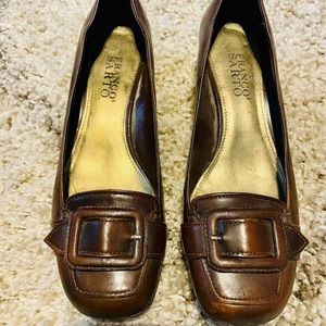 Franco Sarto , brown size 6.5 great condition